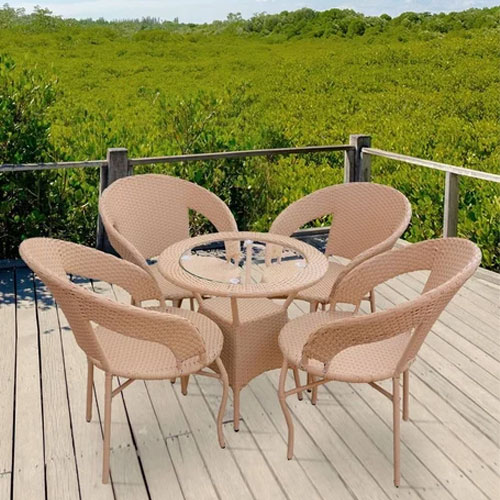 Honey Colour Table Chair Set Manufacturers in Noida
