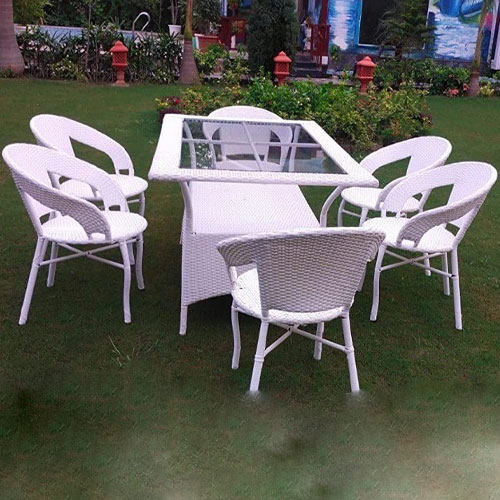 Outdoor Dining Table Set Manufacturers in Noida